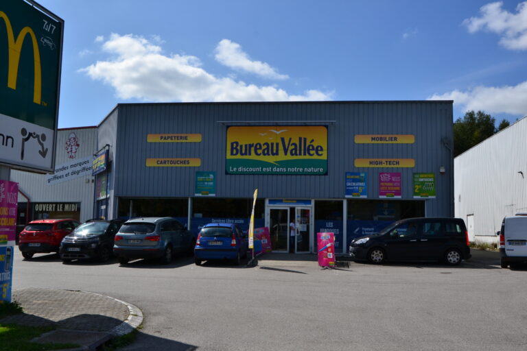 Bureau vallée local commercial quimper