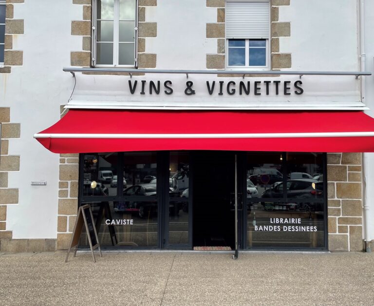 Local commercial vins et vignettes pont l'abbé